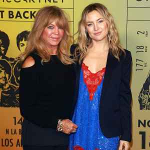 Kate Hudson and Goldie Hawn Go Shoe Shopping