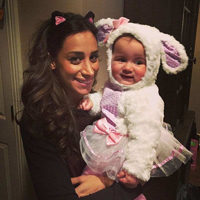 October 2014 Kevin Jonas and Danielle Jonas Sweetest Family Moments With Daughters Alena and Valentina