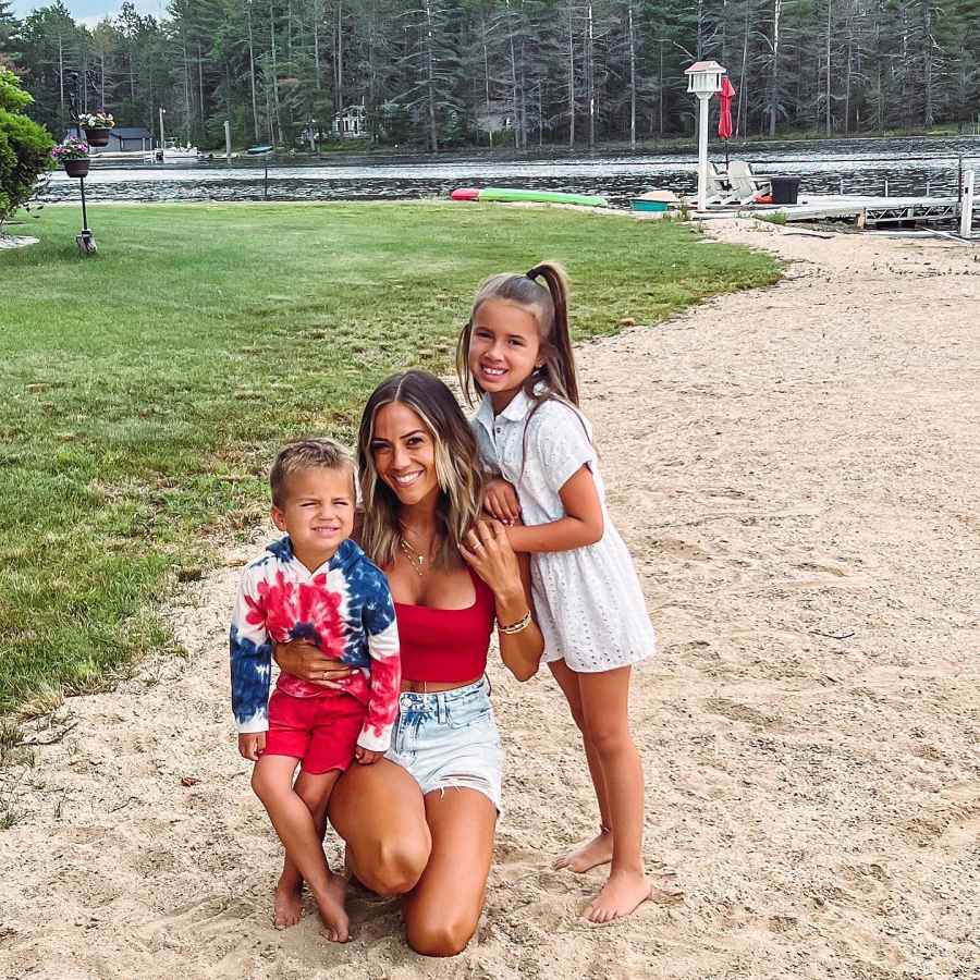Red White Blue How Stars Celebrated 4th July 2022 Pics Jana Kramer