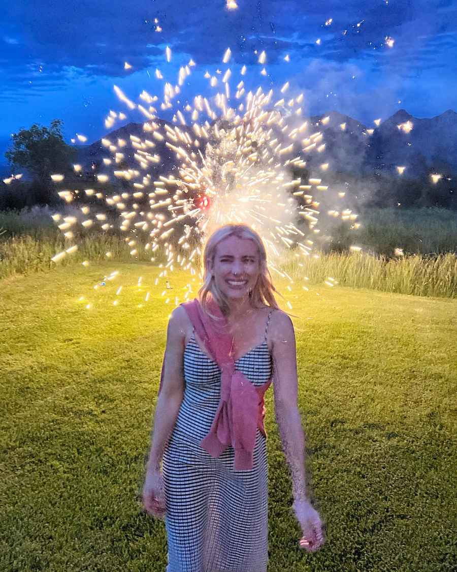 Red White Blue How Stars Celebrated 4th July 2022 Pics Emma Roberts