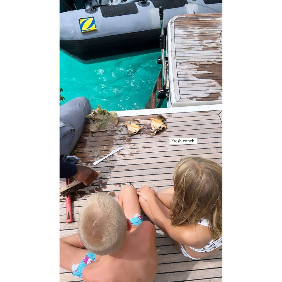 Saltwater Hair Kristin Cavallari Enjoys Tropical Getaway With 3 Kids Pics