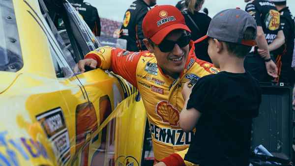 USAs Race Championship Gives Fans Inside Look NASCAR Cup