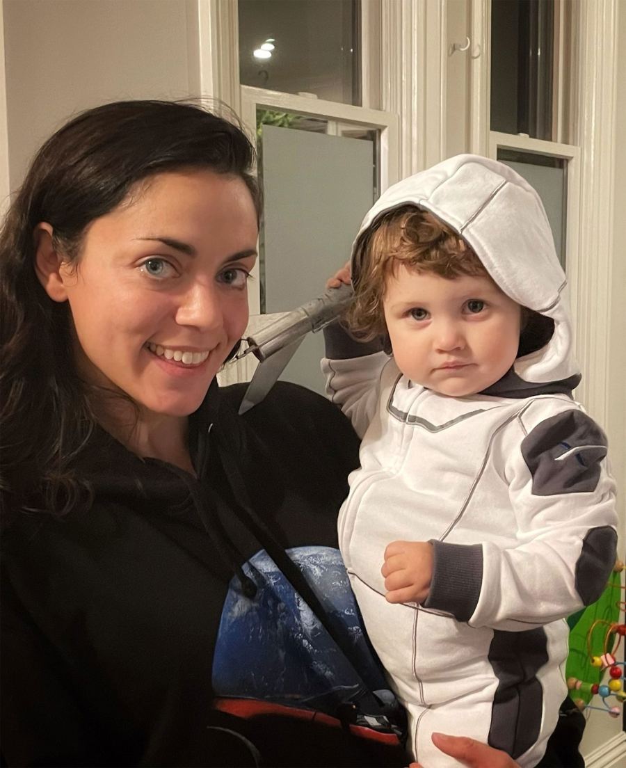 Who Is Shivon Zilis 5 Things to Know About the Neuralink Executive Who Welcomed Twins With Elon Musk