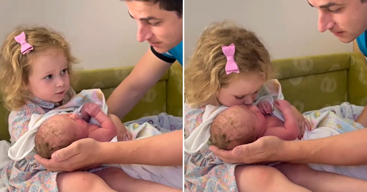 Celeb Children Assembly Their Siblings for the first Time: Pictures Celeb Children Assembly Their Siblings for the first Time: Pictures