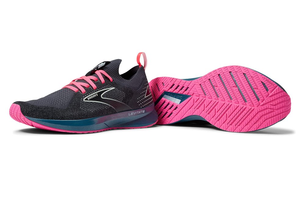 black and pink running shoes