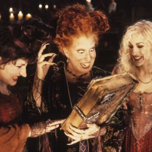 13 Best Halloween Movies To Watch in 2022