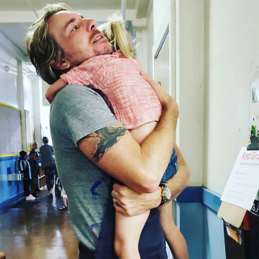 August 2018 Kristen Bell and Dax Shepard’s Sweetest Moments With Daughters Lincoln and Delta