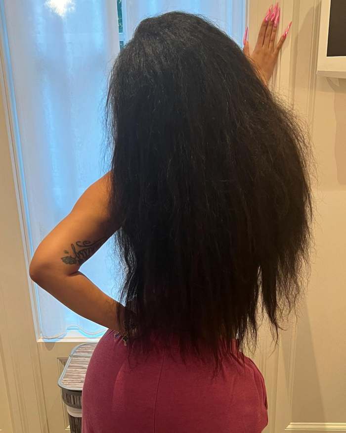 Cardi B Uses Boiled Onions to Wash Her Hair: Photo