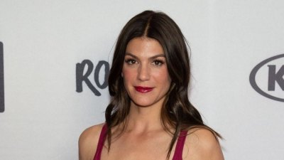 Genevieve Padalecki Had Her Breast Implants Removed After 'Weird Pains'
