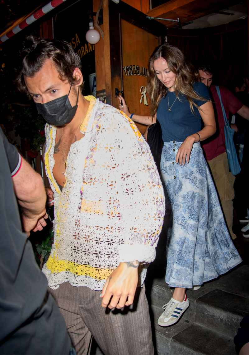 Big City Love! Harry Styles and Olivia Wilde Hold Hands on NYC Date Night