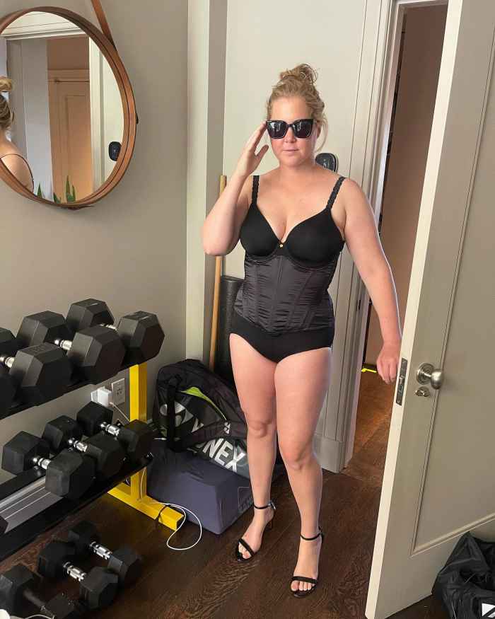 Jennifer Lawrence Expected Pal Amy Schumer to Keep Liposuction Secret 2