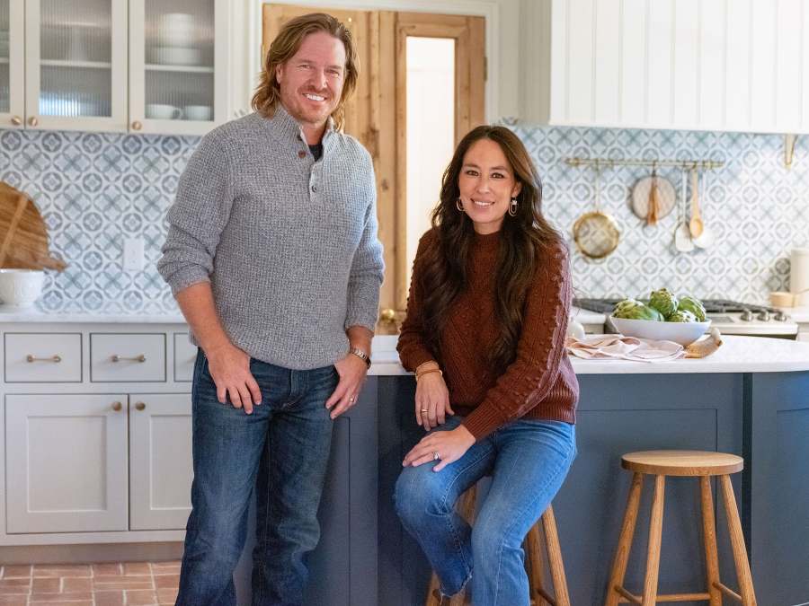 Joanna Gaines Reflects on ‘Heartbreaking’ Moments in Chip Gaines Marriage