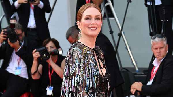 Julianne Moore Stuns in Bedazzled Naked Dress
