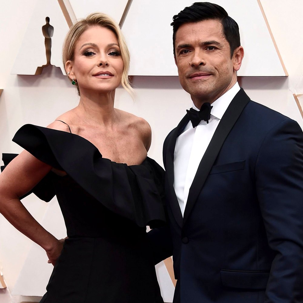 LOL! Watch Kelly Ripa's Mark Consuelos Thirst Trap Get Ruined: Video