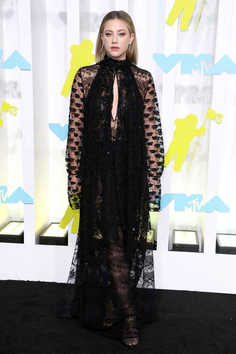 Lili Reinhart Red Carpet MTV Movie TV Awards 2022