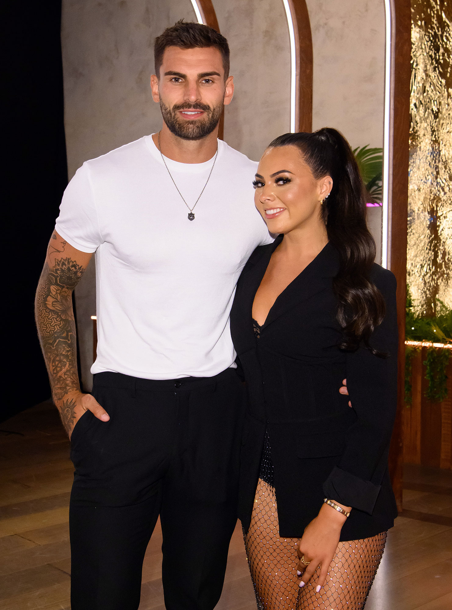 Love Island 2022 Uk Love Island U.K.' Couples Still Together: Where Are They Now?
