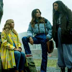 PLL: OG Sin’ Burning Questions After Season 1 Finale: Who Is A? Who Died