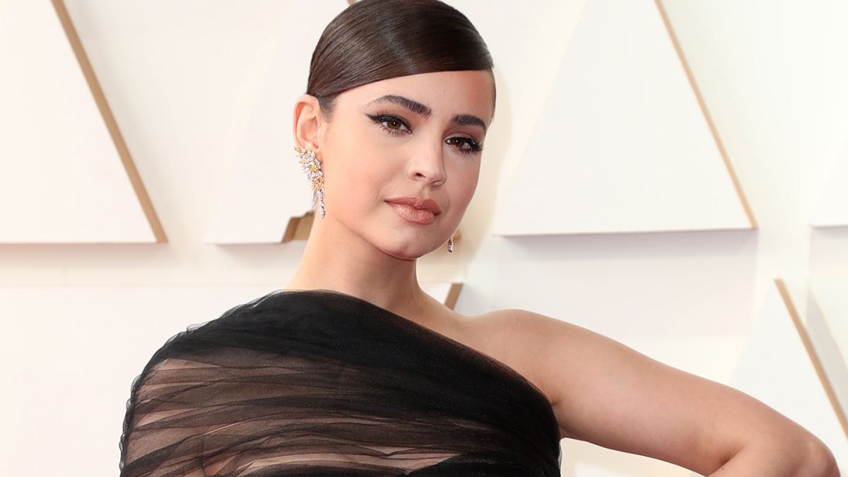 Sofia Carson Defends 'Purple Hearts' Amid Viewer Backlash Sofia Carson Defends 'Purple Hearts' Amid Viewer Backlash