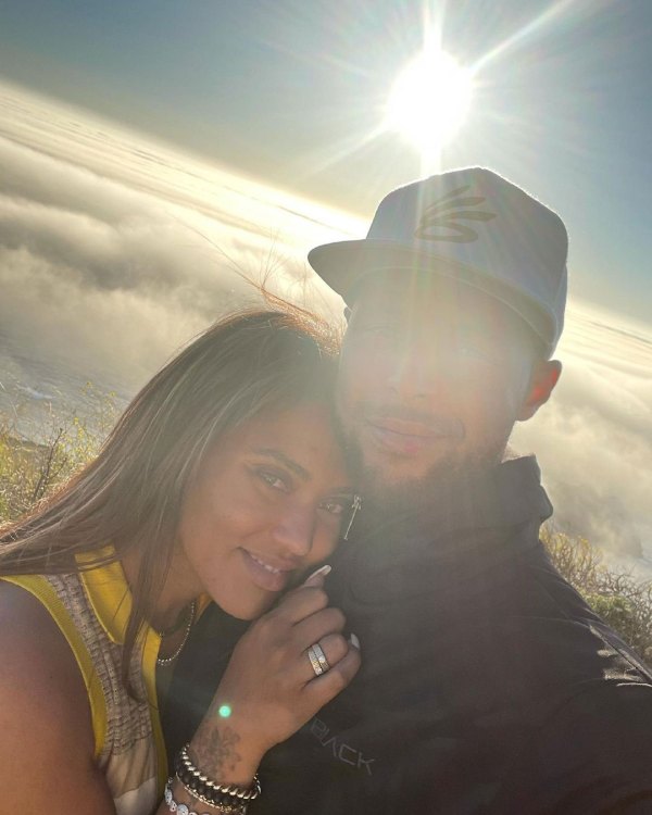 Stephen Curry, Ayesha Curry’s Hottest Moments: Photos
