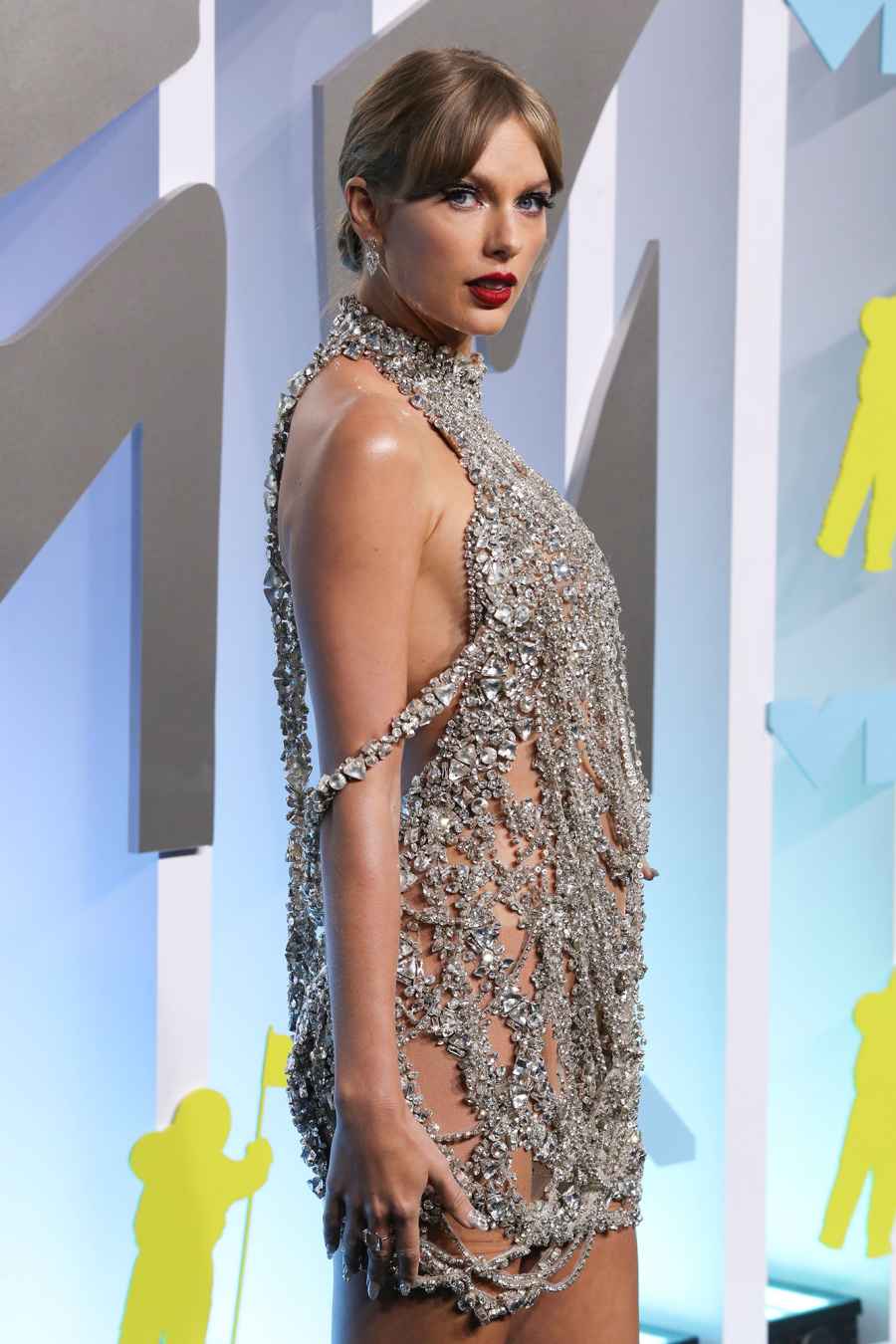 Taylor Swift Channeled Her Inner ‘Reputation’ Music Video Girl on VMAs 2022 Red Carpet