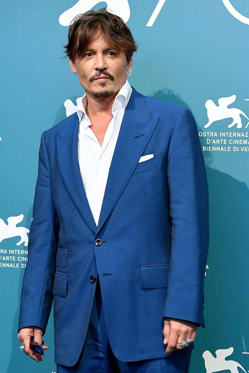Texts Containing Details About Depp Allegedly Kicking Heard Went Missing Unsealed Court Docs From Johnny Depp Amber Heard Trial Have Been Revealed