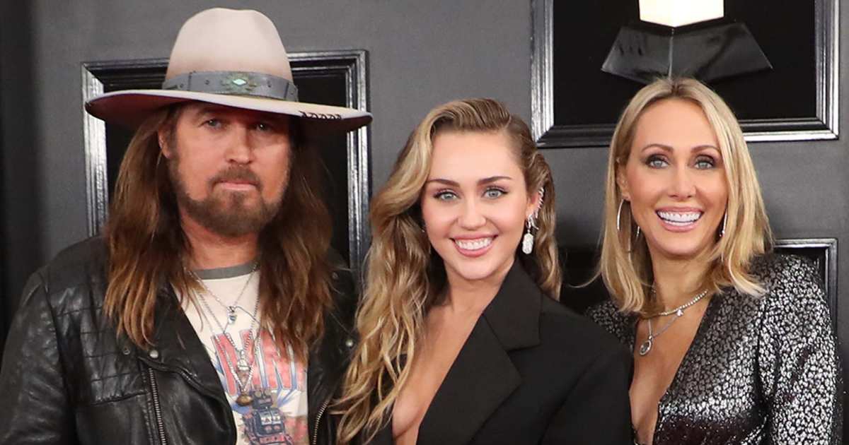 The Cyrus Family: A Complete Guide to Miley, Noah, Billy Ray, Trace and More The Cyrus Family: A Complete Guide to Miley, Noah, Billy Ray, Trace and More