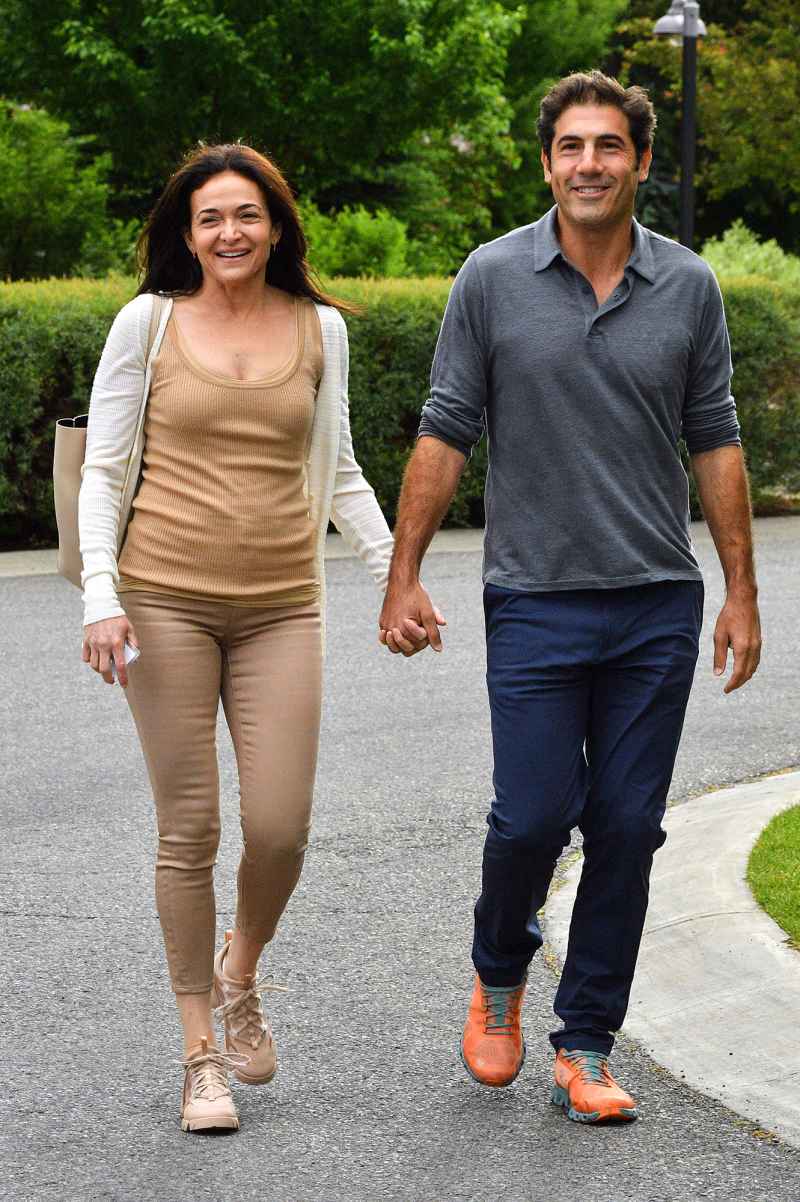 Facebook’s Sheryl Sandberg Weds Tom Bernthal