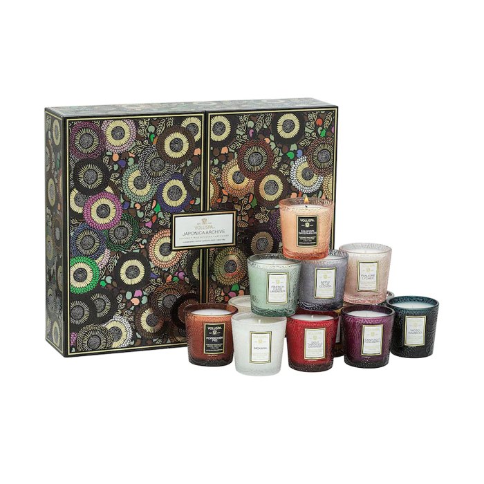 gifts-for-women-in-50s-voluspa-candles