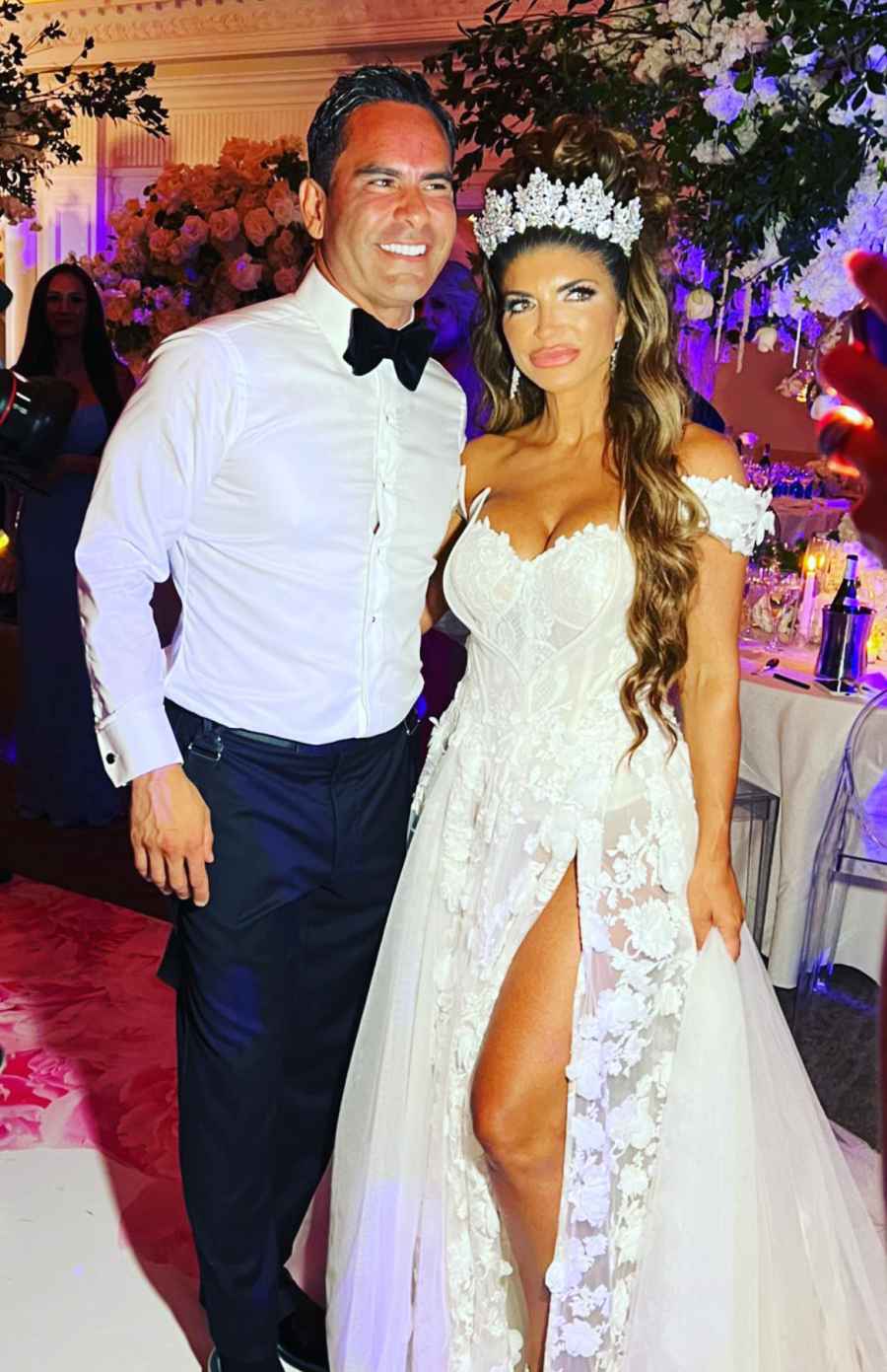 ‘Real Housewives of New Jersey’ Star Teresa Giudice and Luis Ruelas Are Married: Wedding Photos