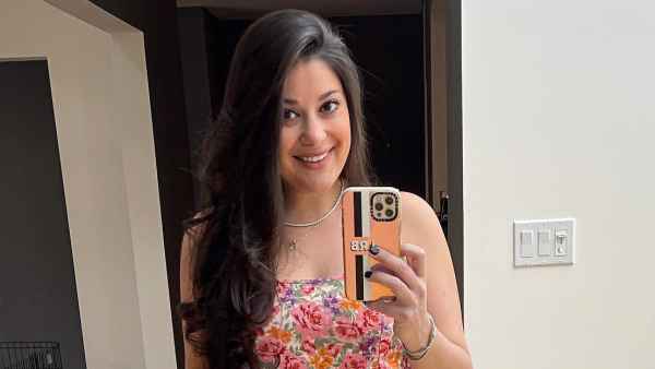 90 Day Fiance’s Loren Brovarnik Wears Crop Tops, Bikinis Less Than 1 Month After Giving Birth to Baby No. 3: Photos