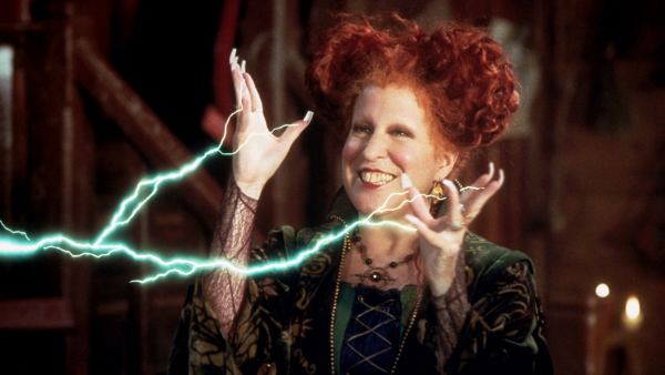 All the 'Hocus Pocus' Easter Eggs You May Have Missed in 'Hocus Pocus 2'