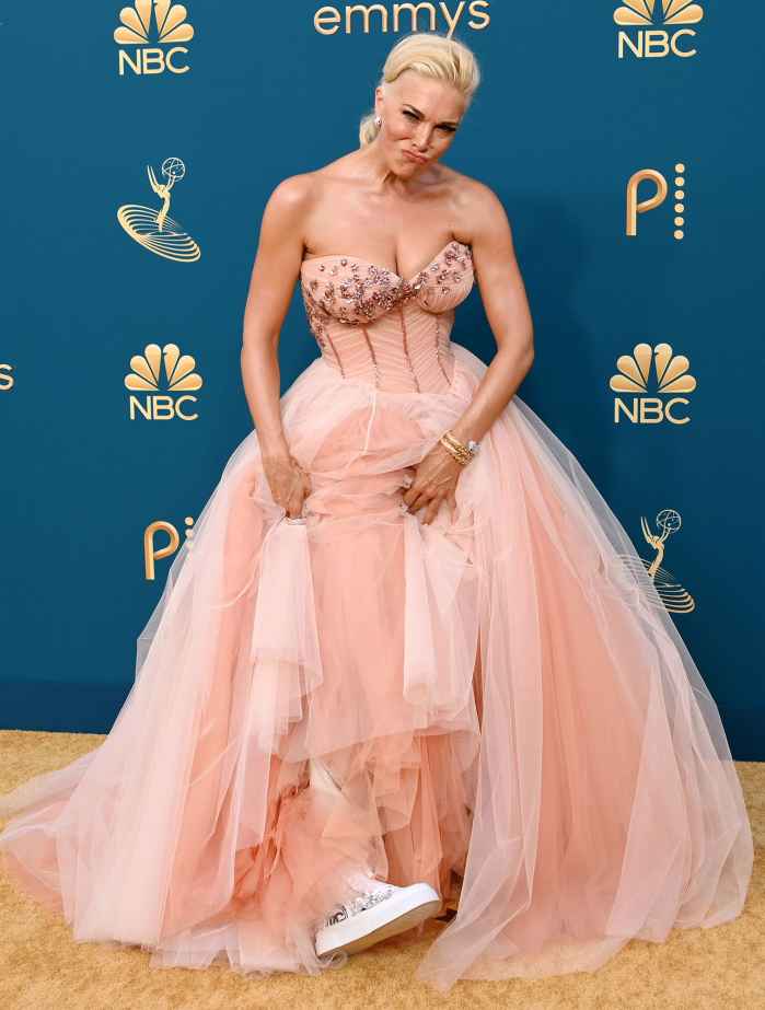 Hannah Waddingham Pairs Sparkly Sneakers With Tulle Dress Emmys 2022