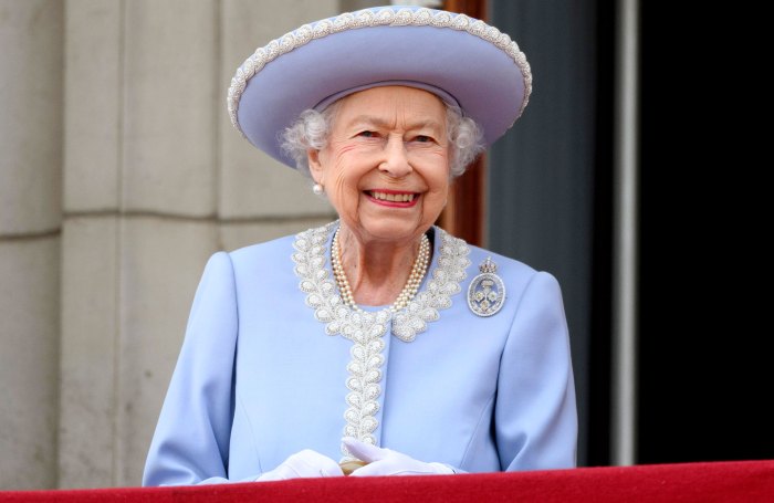 How to Send Condolences to Royal Family After Queen Elizabeth II's Death