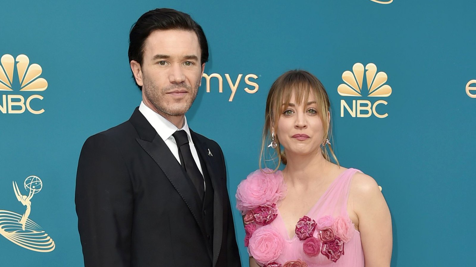 Kaley Cuoco and Tom Pelphrey Make Their Red Carpet Debut at the 2022 Emmys