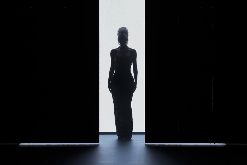 Kim Kardashian Bows at Dolce and Gabbana Fashion Show In Milan
