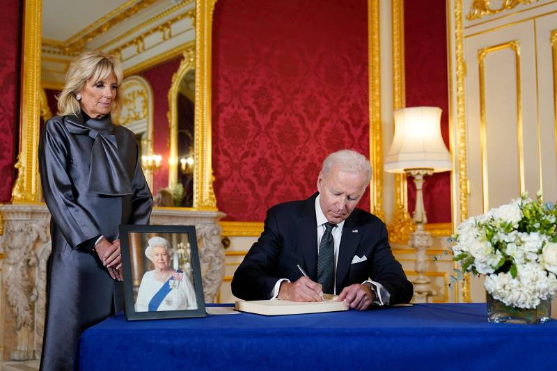 King Charles III, More Royals Meet With President Joe Biden and First Lady Jill Biden Before Queen's Funeral: Pics