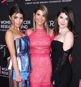 Lori Loughlin Lands 1st Movie Role Since Admissions Scandal in Great American Family’s ‘Fall Into Winter’