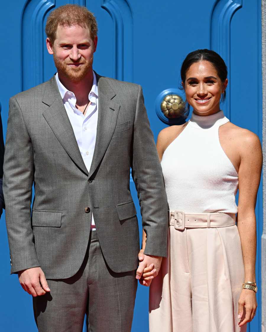 Meghan Markle Prince Harry Hold Hands Invictus Games Event Photos
