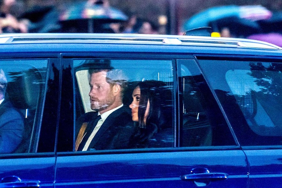 Meghan Markle and Prince Harry Join Royal Family to Receive Queen Elizabeth II’s Coffin at Buckingham Palace