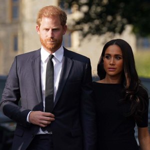 Prince Harry and Meghan Markle Fly Back to California After Queen's Funeral