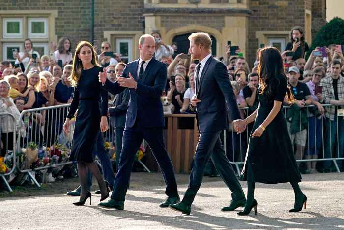 Prince William invited Prince Harry, Meghan Markle to join him and Kate Middleton to greet the mourners