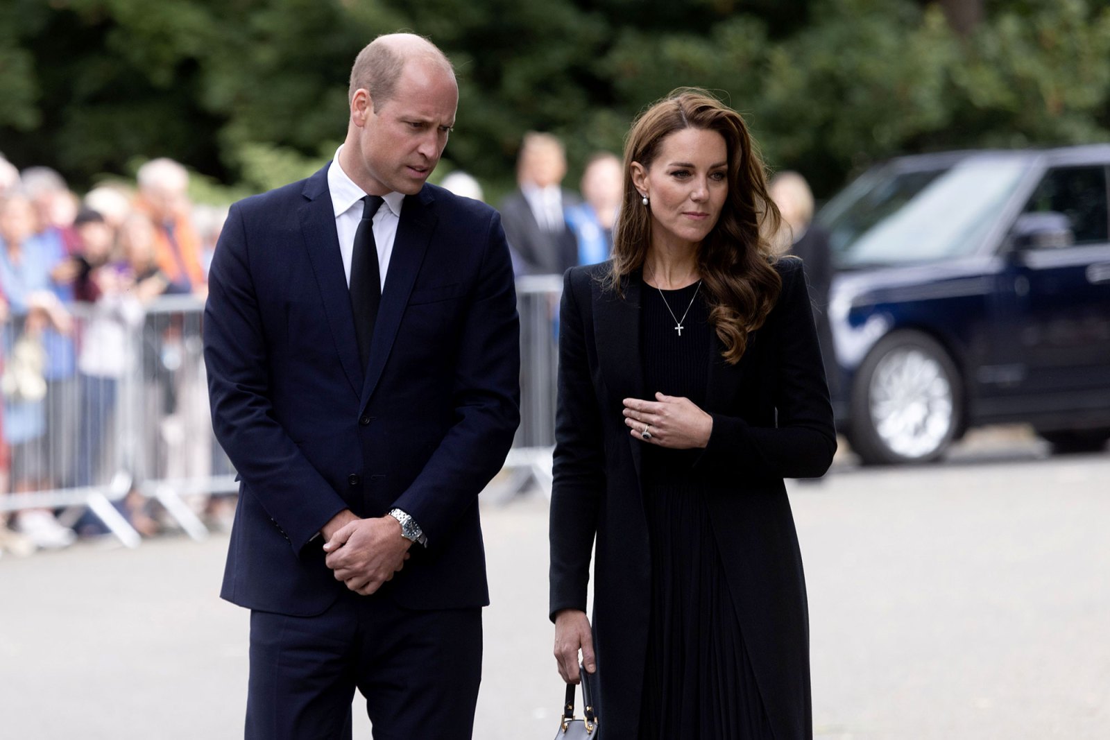 Prince William and Princess Kate View Floral Tributes to Queen Elizabeth II at Sandringham Estate 3