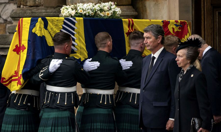 Princess Anne Shares Emotional Curtsy to Queen Elizabeth II's Coffin