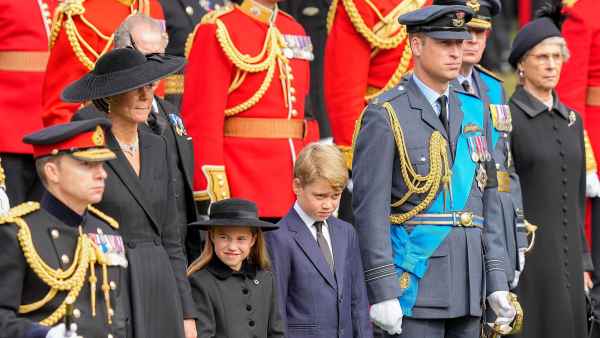 Princess Charlotte Appears to Scold Prince George During Queen's Funeral
