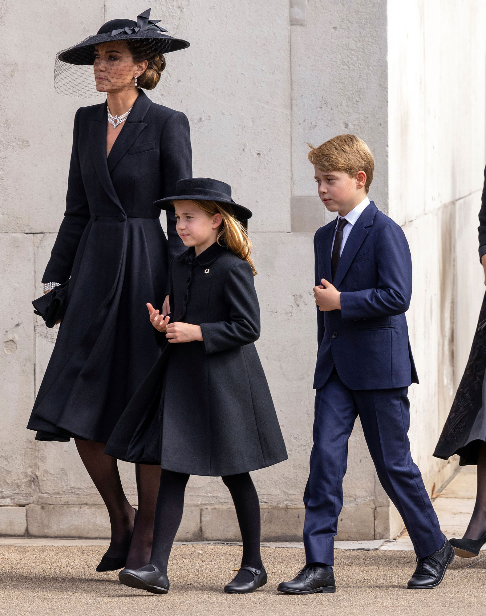 Princess Kate Reminds Prince George and Princess Charlotte to Curtsy After Queen Elizabeth II’s Funeral