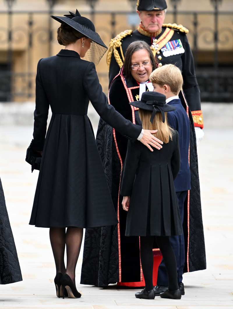 Queen Camilla, Princess Kate Arrives With Kids to Queen Elizabeth II's Funeral 2
