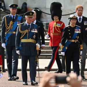 Queen Elizabeth II Coffin Procession 4