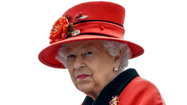 Queen's Coffin Leaves Balmoral With Princess Anne, Sir Timothy Laurence