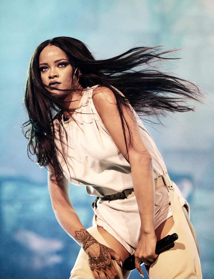 Rihanna Set to Play the Super Bowl 2022 Halftime Show