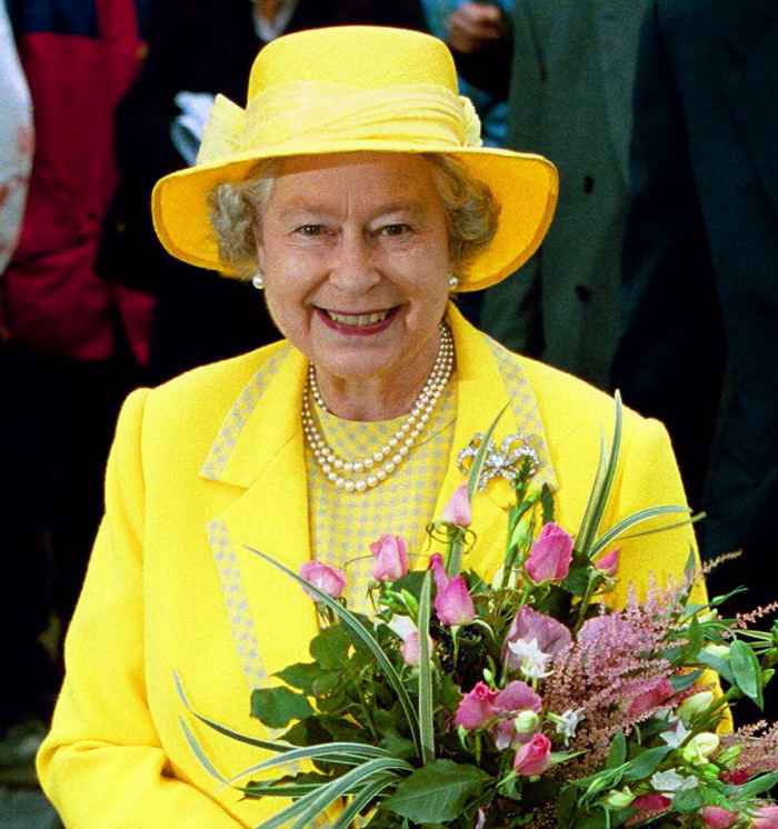 The royal family bids farewell to Queen Elizabeth II with a stunning throwback photo 2000